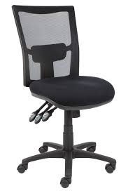 Quantum Two Person Corner Workstation with 3 Screens